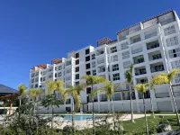 Playa Dorada: Cozy family friendly beachfront 3 bedroom /3 bathroom apartment.