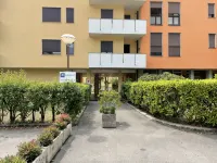 Large Apartment with 3 Bedrooms - 2-Star