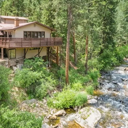 Riverfront Cabin Near Estes Park & Rmnp Fly Fishing Family Friendly