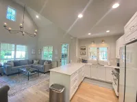 Battlefield Bungalow- Walk to Pickleball & Downtown! - 3-Star