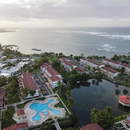 Lovely Dorado Beach Villa With King Size Bed