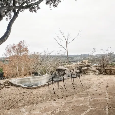Hilltop Haven on 31 acres w/ Breathtaking Views, Horses, & Epic Fire Pit