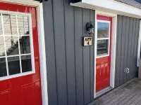 Nautical Themed one bedroom fully equipped apartment. - Wifi