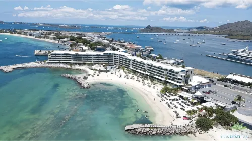 Gorgeous Beachfront Ground Floor 2 Bedroom 2 Bath Condo