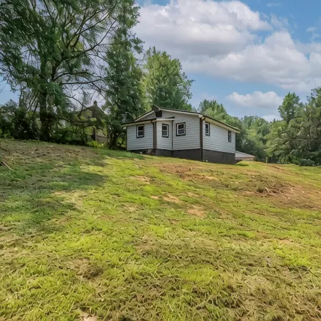 High End Pond Chalet in Country & But Near Shops Отели в г. Фолстаун
