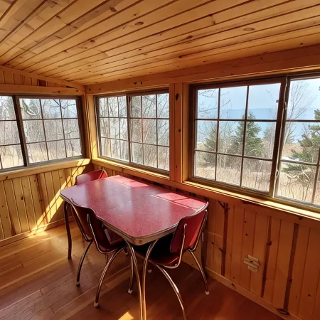 Superior Reflections Cabin 3