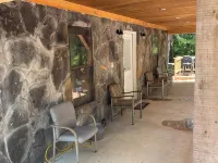 Minutes away from one of the greatest crappie fishing lakes in the world 格林納達縣住宿飯店