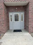 Cozy East Side Condo in Washington close to City Park and Hospital