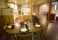 Glacier National Park family-friendly flat - Apartments