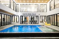 Panita Poolvilla