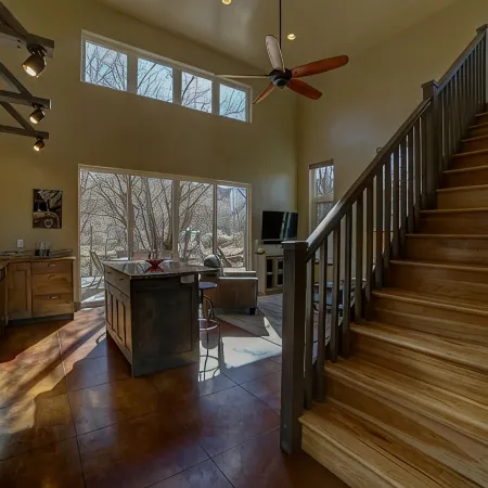 3B/2B Modern Downtown Moab Townhouse - Short Walk from the Heart of Downtown