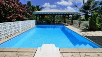 Charming studio in a tropical garden. with swimming pool, free wifi and parking. - 2 звезды