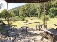 SPECTACULAR LODGE ON PRIVATE RANCH. PERFECT FOR SMALL AND LARGE GATHERINGS! Hotels in Real County