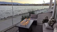 Luxury Lakefront Escape with Stunning Views at Sparks Marina