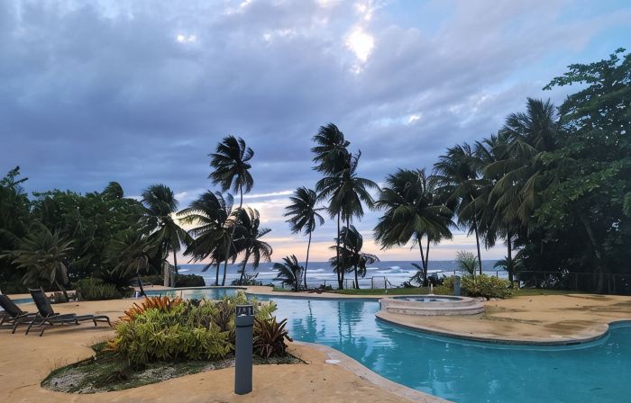 Exclusive Caribbean Villa / Rooftop Jacuzzi / Private Beach/ 24 Security /5 star