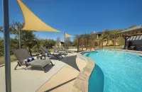 1-Story for Large Groups! King Beds, Pool and BBQ Near Top Attractions! - プライペートプール