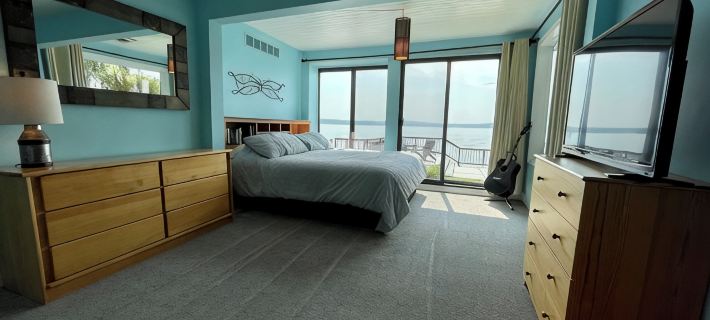 Waterfront house with amazing views. Top of the Chesapeake Hotels in Cecil County