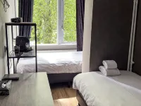 Hotel Vondel Garden Hotels near VondelCS