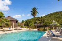 Divine & Spacious Marina Village 2 Bedroom Condo Close to Waterfront