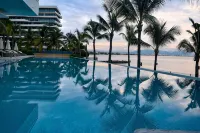 Beautiful Beach front Condo with pool and Espectacular ocean views - Pools