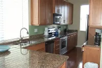 Gorgeous Home July Specials Check it Out, Heated Pool and Spa, Elevator