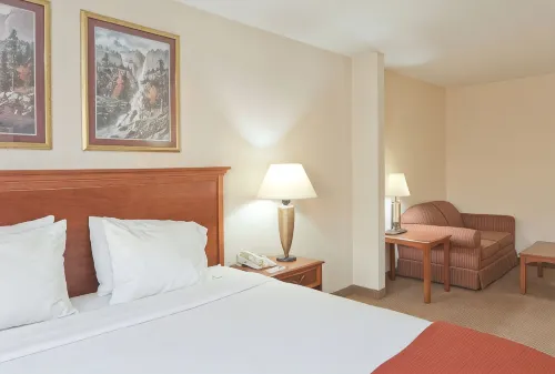 Baymont by Wyndham Portage Indiana Dunes