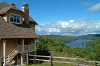 Cap Tremblant Mountain Resort - Hot Tub