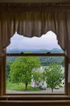 Brass Lantern Inn - Mountain view