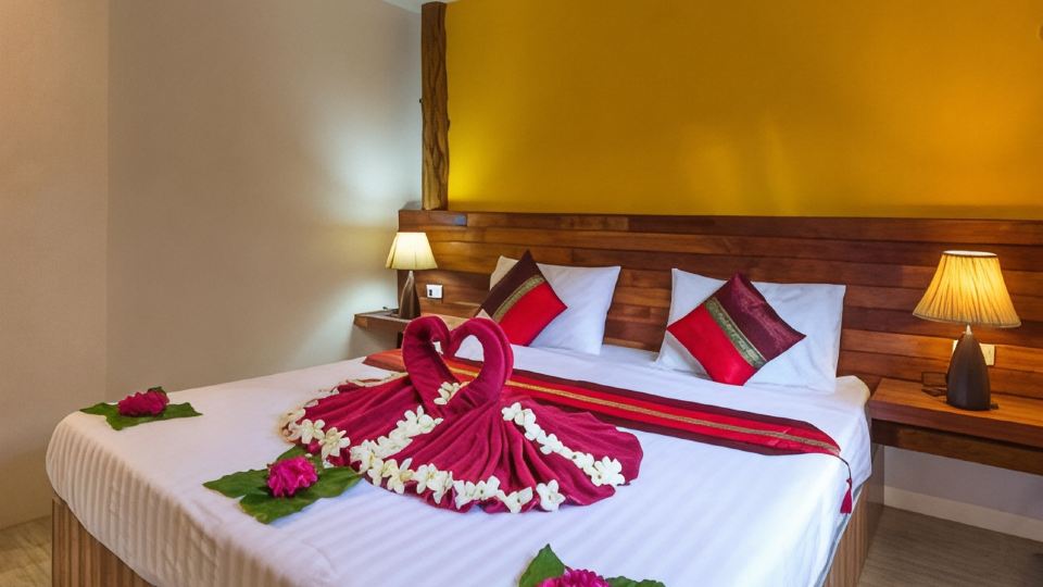 Pinthong Aonang Villa