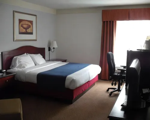 Mountain Inn & Suites Hotels in Erwin