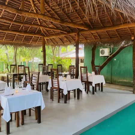 Kingfisher Resort & Retreat - Sigiriya