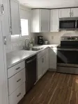 Oneida Lake House in Quiet Neighborhood
