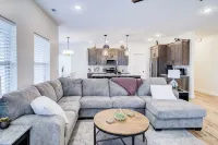 Comforable 3 bed 3 bath home - 4 stjerner