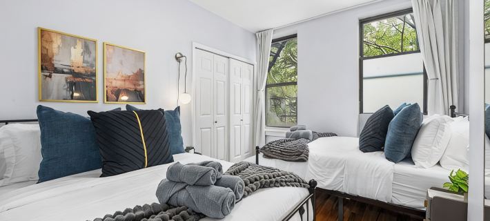 3Br 3Ba • NY Charm Modern Luxe • Sleeps to 12 • Min to NYC • Free Parking Permit Hotels in Hoboken
