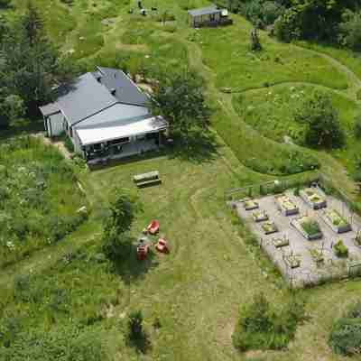Boutique Retreat House in Prince Edward County. Hotel Exterior