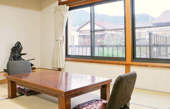 Aburaya Ryokan