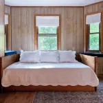 Private and Spacious Cabin with Hot Tub, Pool Table and Arcade