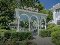 Dickey House, Carriage Suite Hotels in Webster County