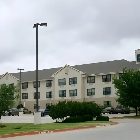 Extended Stay America Suites - Oklahoma City - NW Expressway Отели рядом с достопримечательностью «Уилл Роджерс Парк»