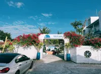 Santorini Villa Cam Ranh - ที่มีที่จอดรถ