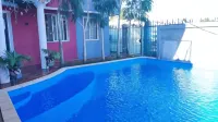 Hary's Aparthotel - Pools