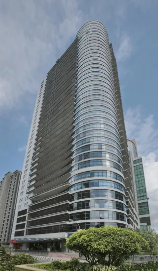 The Malayan Plaza Hotel