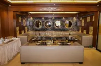 Hotel Golden - I - parkir