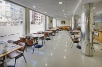 Hotel Civera - Bữa sáng