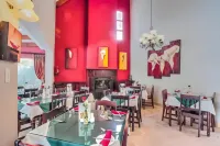 Sunninghill Guest Lodges - 4-Sterne