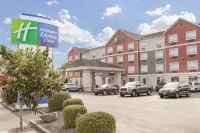 Holiday Inn Express & Suites SEASIDE-CONVENTION CENTER by IHG - parking