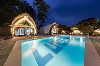 Gapyeong Ruchaerun Glamping - parking