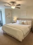 Back To College! 3 Bed Rooms 2.5 Bathroom- College Street near 280