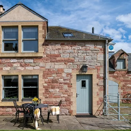 A beautiful and cosy dog friendly cottage with flexible sleeping arrangements