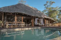 Finch Hattons Luxury Tented Camp - Pools